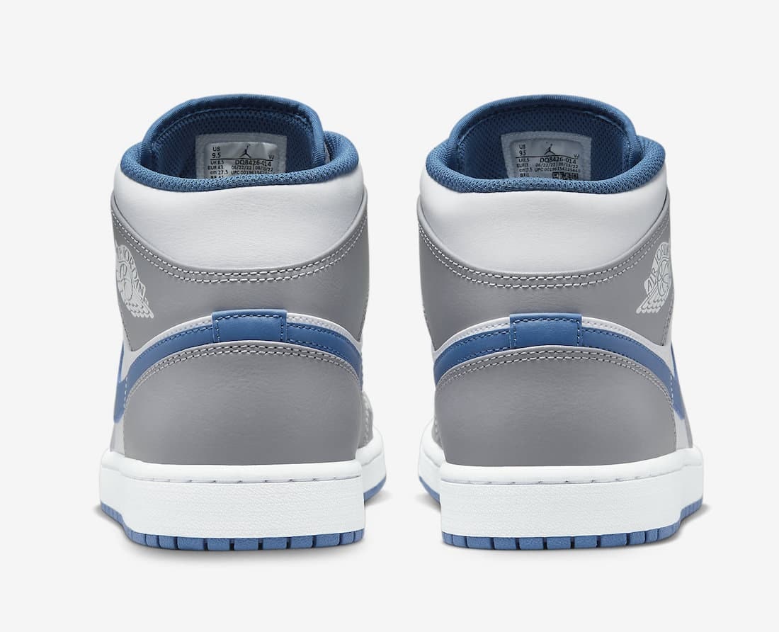Air Jordan 1 Mid "True Blue"