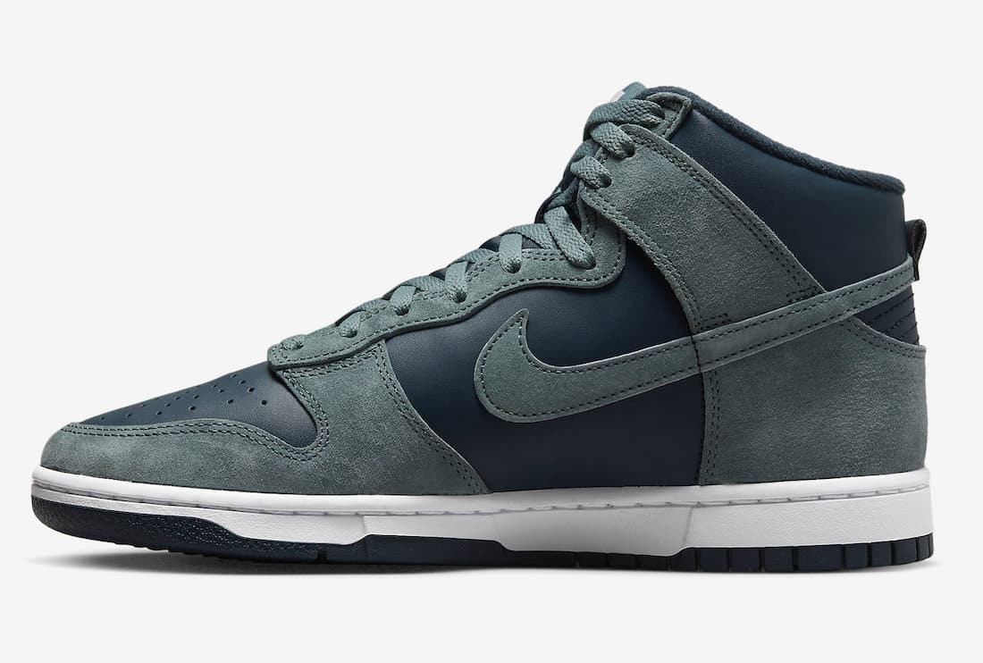 Nike Dunk High "Dark Green"