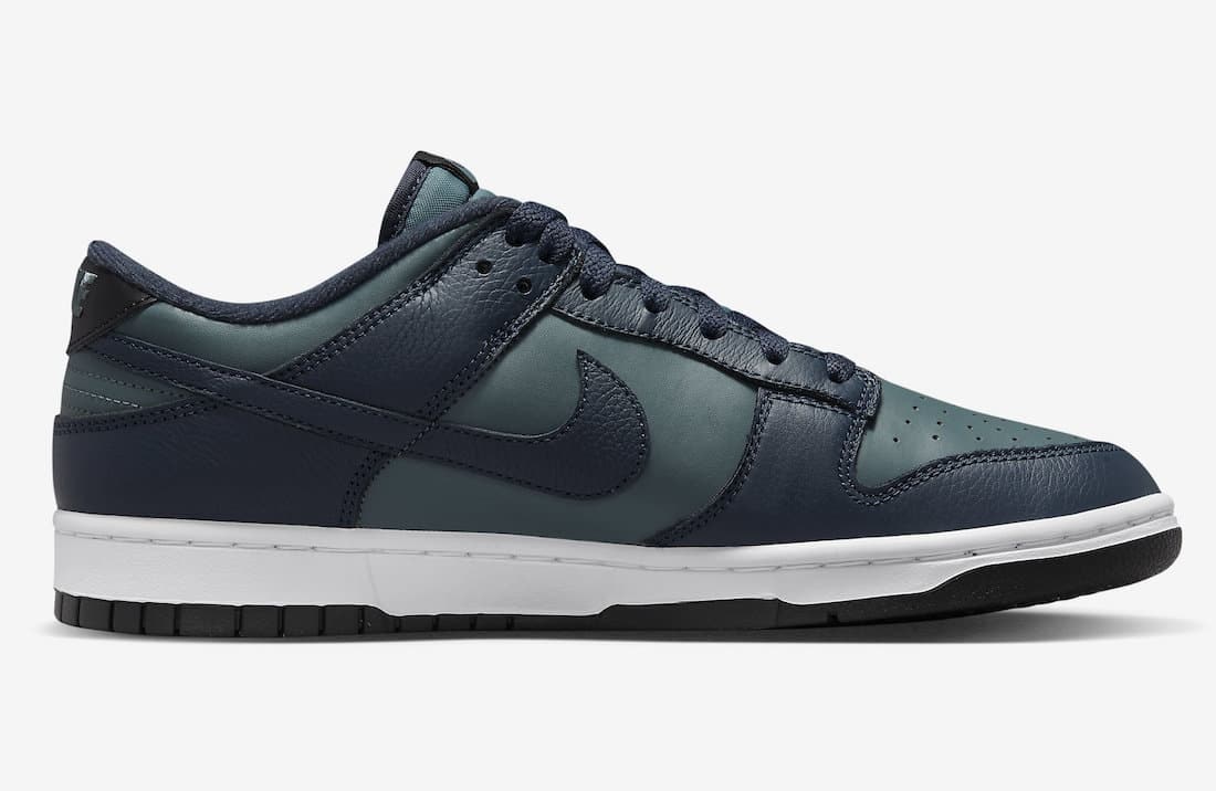 Nike Dunk Low "Dark Blue"