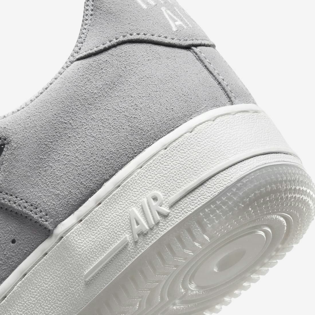 Nike Air Force 1 Low Retro "Light Smoke Grey"