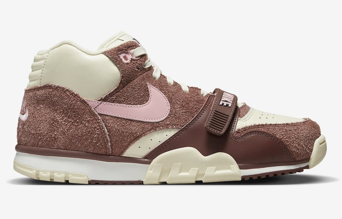 Nike Air Trainer 1 "Valentine’s Day"