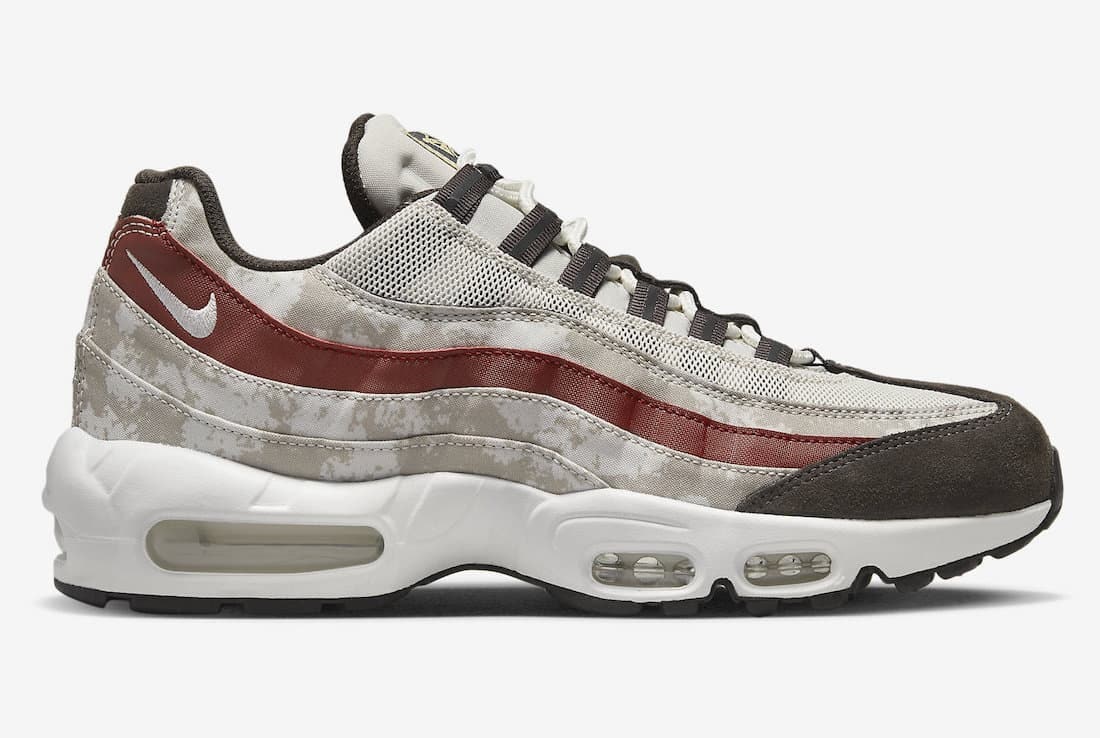 Nike Air Max 95 "Social FC"