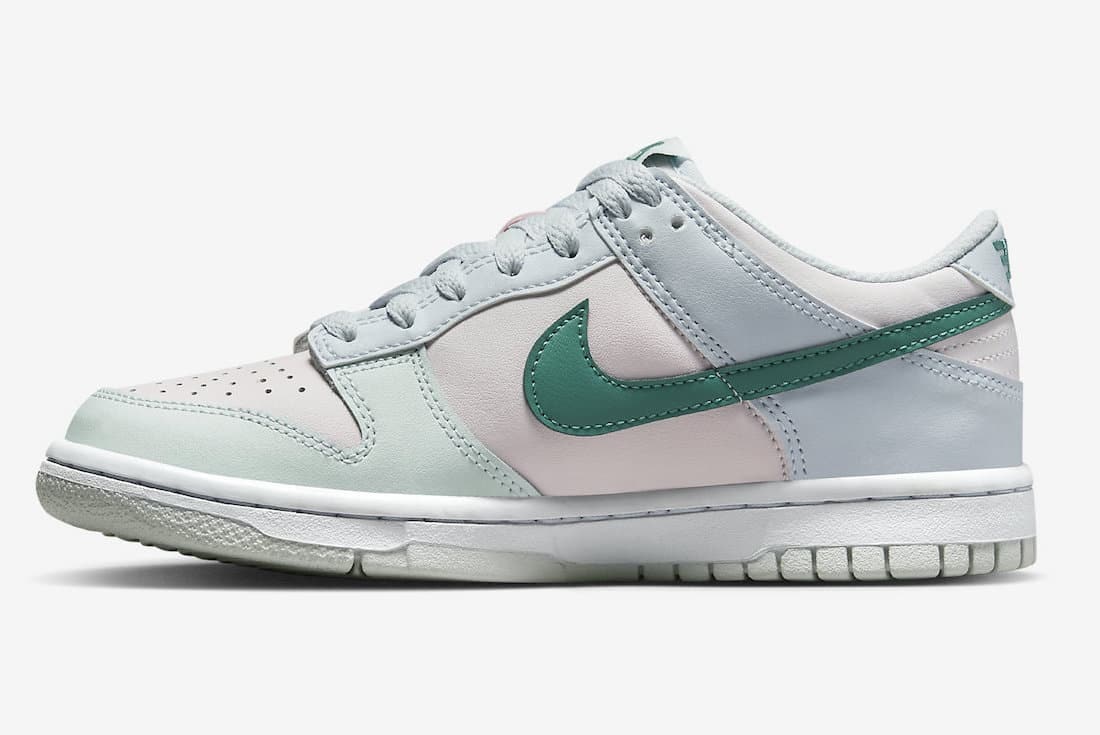 Nike Dunk Low GS "Mineral Teal"