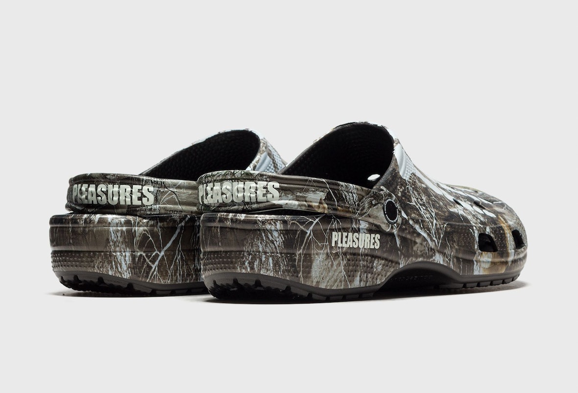 Pleasures x Crocs Classic Clog "Camo"