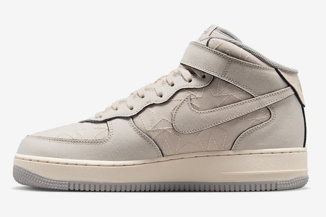 Nike Air Force 1 Mid "Pearl White"