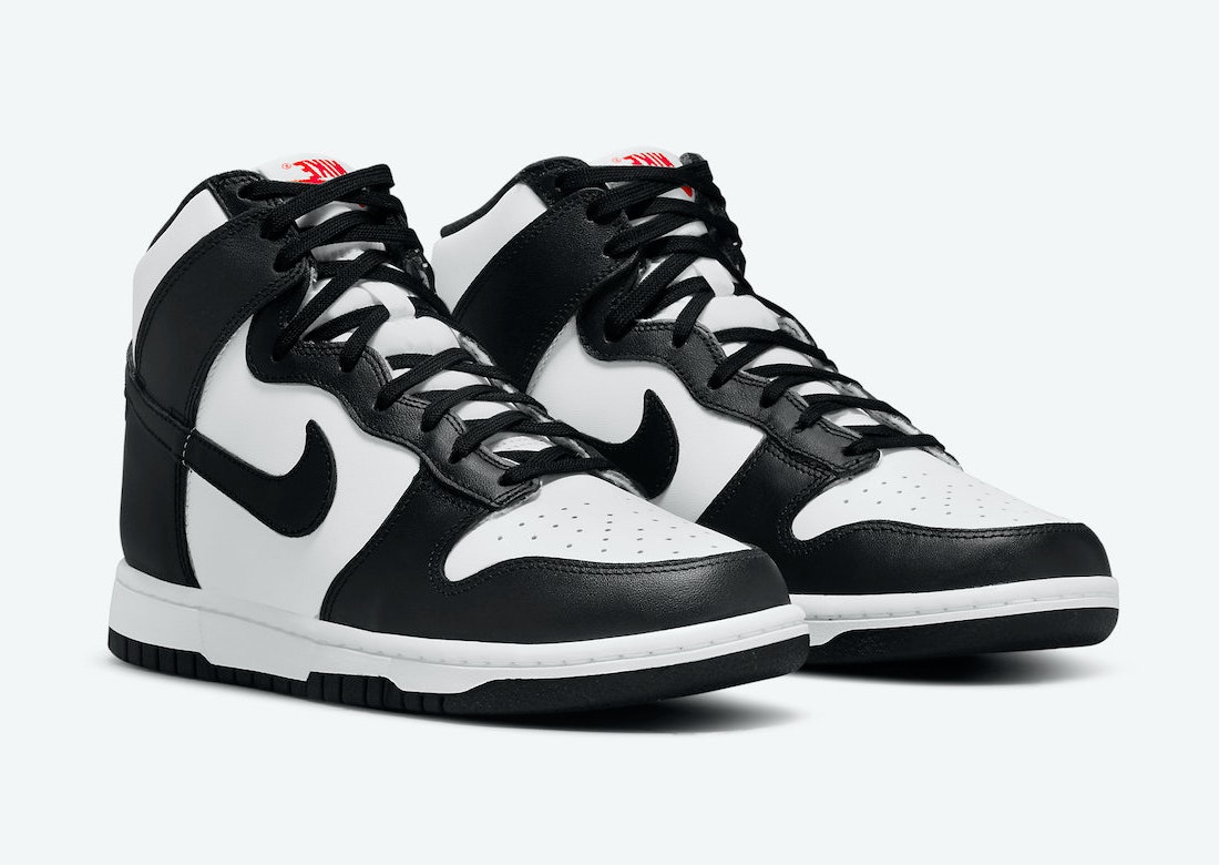 Nike Dunk High "Panda"