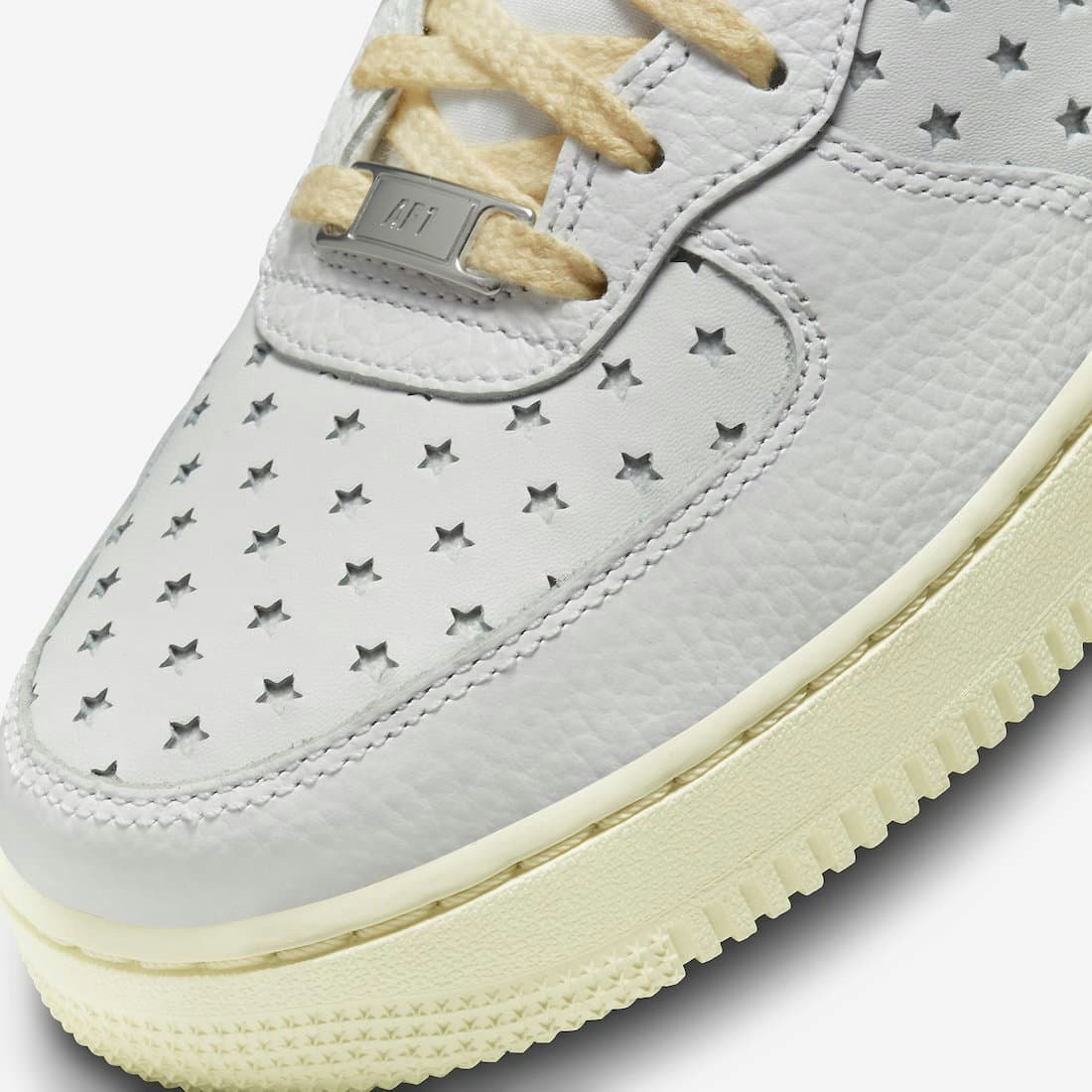 Nike Air Force 1 Mid "Star-Shaped"