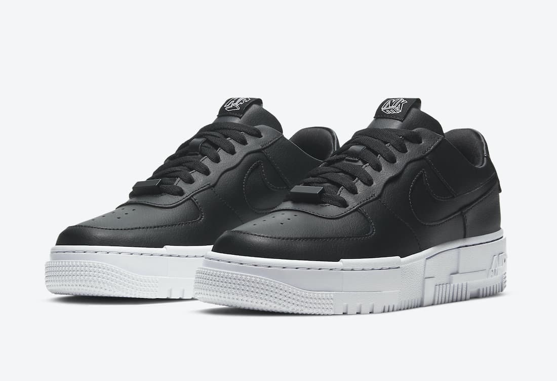 Nike Air Force 1 Pixel (Black/White)