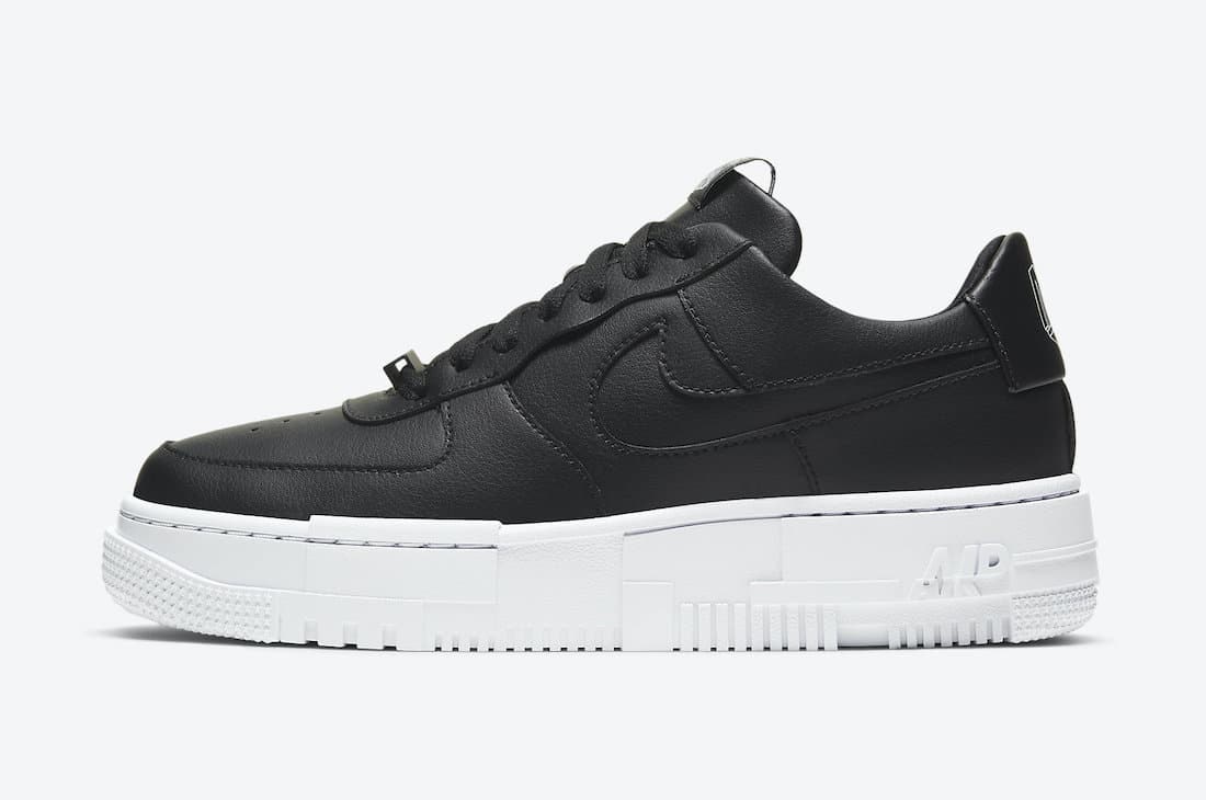 Nike Air Force 1 Pixel (Black/White)