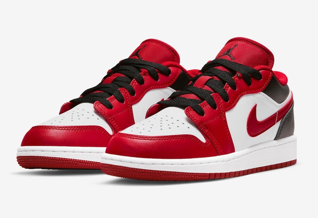 Air Jordan 1 Low "Bulls" 