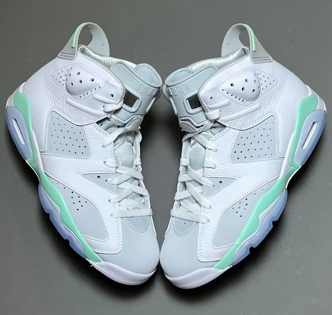 Air Jordan 6 "Mint Foam" 