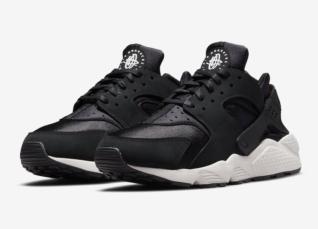 Nike Air Huarache “Off Noir”