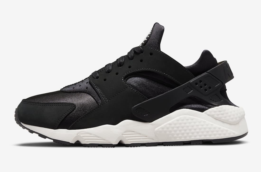 Nike Air Huarache “Off Noir”