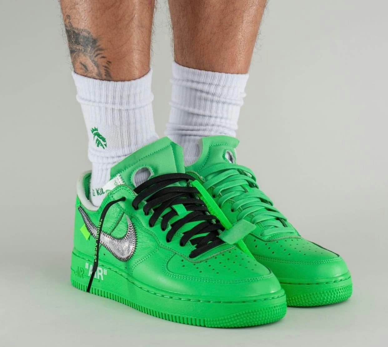 Off-White x Nike Air Force 1 Low "Green" 