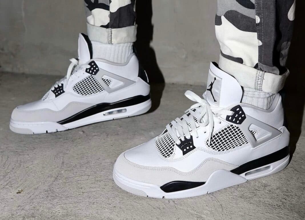 Air Jordan 4 "Military Black" Review