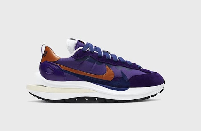 Sacai x Nike VaporWaffle "Dark Iris" Sacai x Nike VaporWaffle "Dark Iris"
