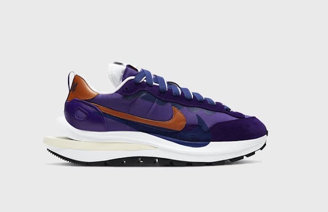 Sacai x Nike VaporWaffle "Dark Iris"