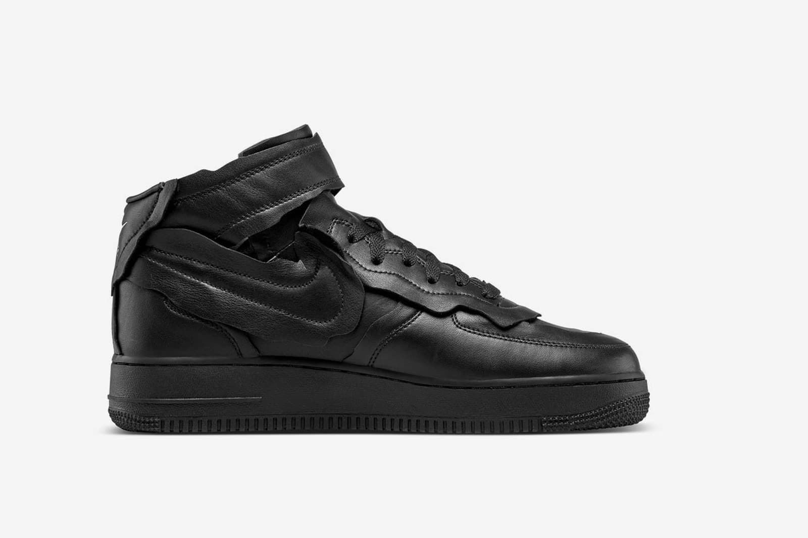 Comme des Garçons x Nike Air Force 1 Mid (Black)