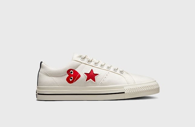 Comme des Garçons x Converse One Star "Play" (White) Comme des Garçons x Converse One Star "Play" (White)