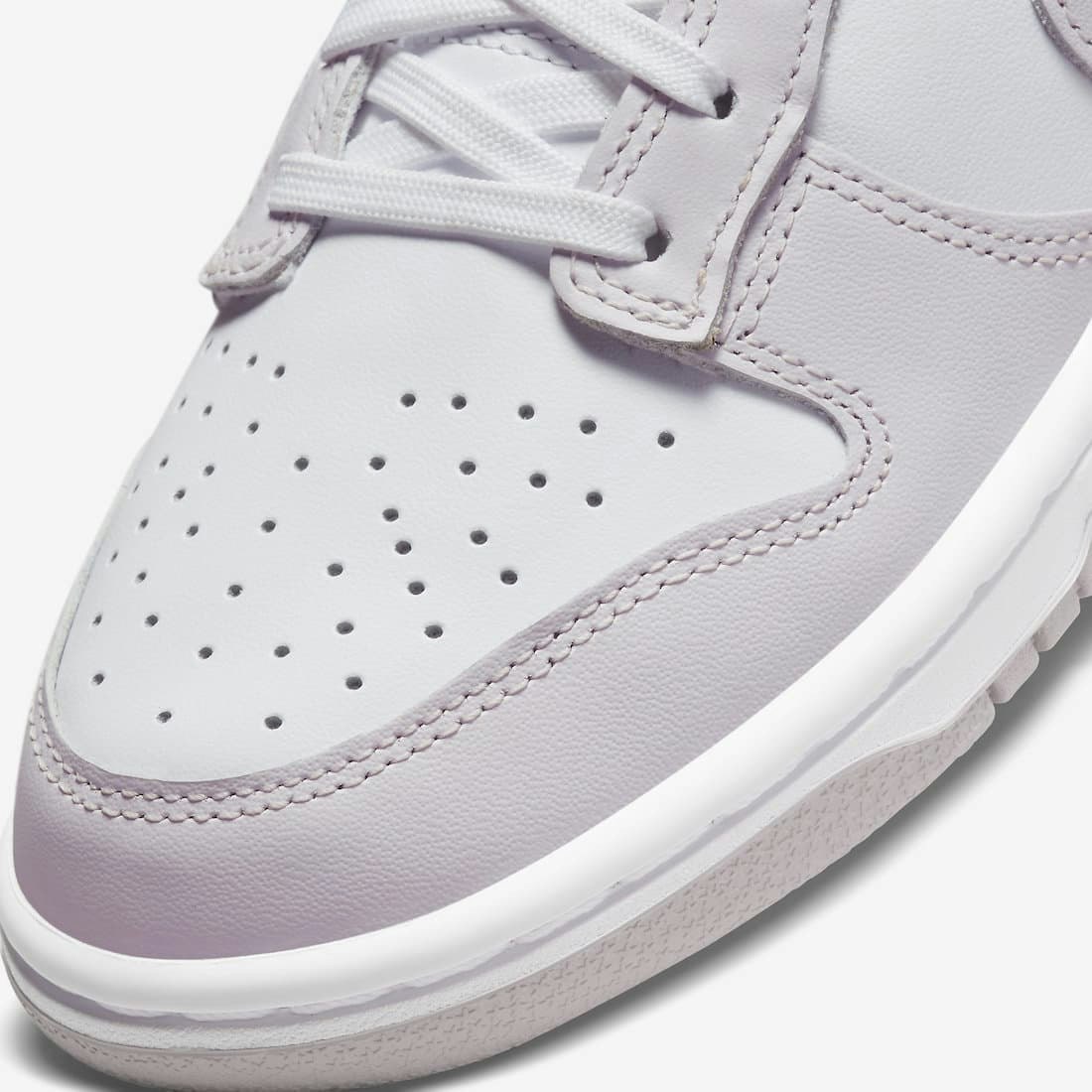 Nike Dunk Low “Light Violet”