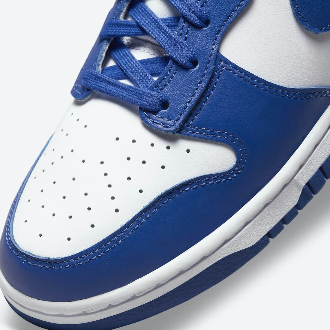 Nike Dunk High Retro “Kentucky”