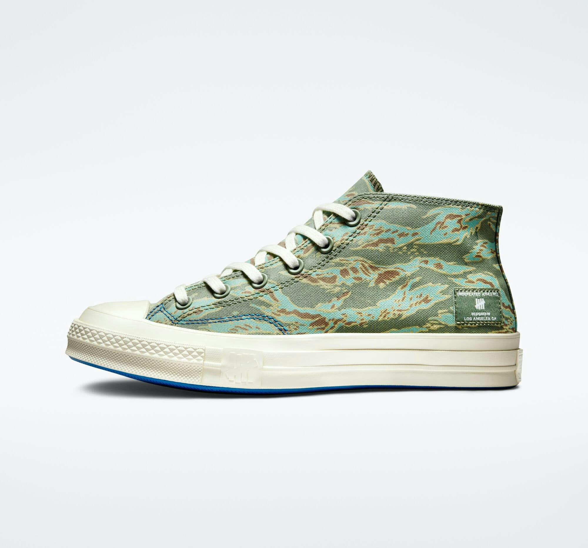 UNDEFEATED x Converse Chuck 70 Half "Sea Spray"