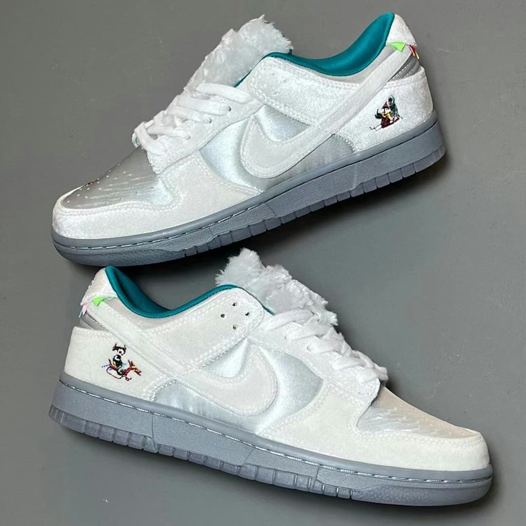 Nike Dunk Low "Ice"