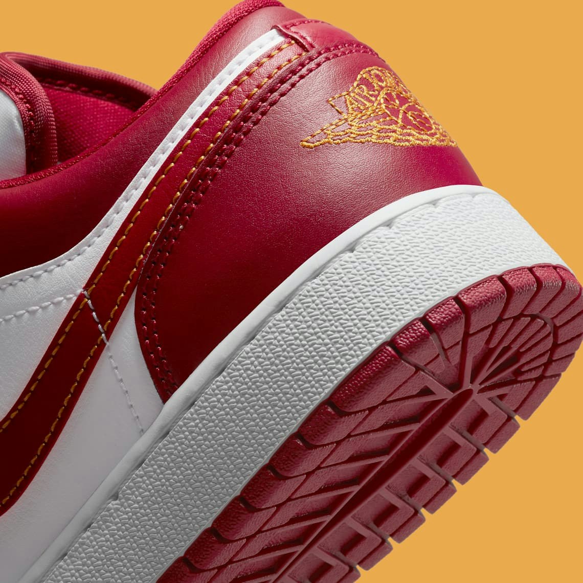 Air Jordan 1 Low "Cardinal"