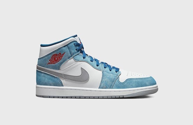 Air Jordan 1 Mid "Dusty Blue" Air Jordan 1 Mid "Dusty Blue"