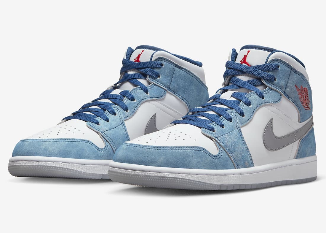 Air Jordan 1 Mid "Dusty Blue"