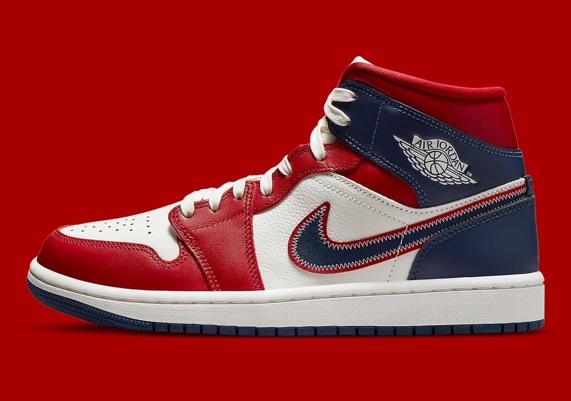 Air Jordan 1 Mid "USA"