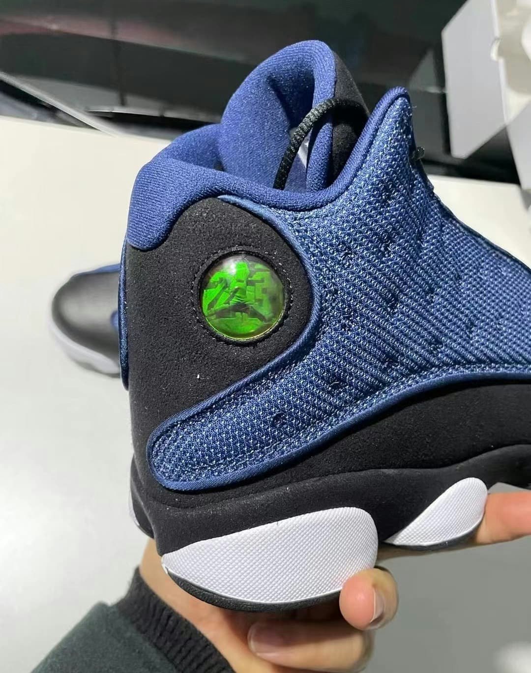 Air Jordan 13 "Brave Blue"