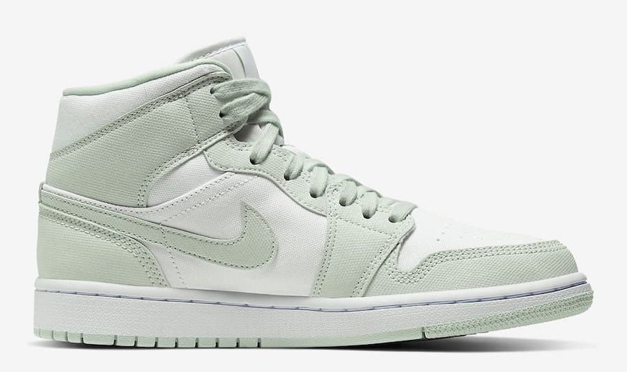 Air Jordan 1 Wmns "Spruce Aura"