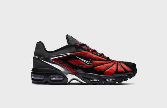 Skepta x Nike Air Max Tailwind 5 "Bloody Chrome" Skepta x Nike Air Max Tailwind 5 "Bloody Chrome"