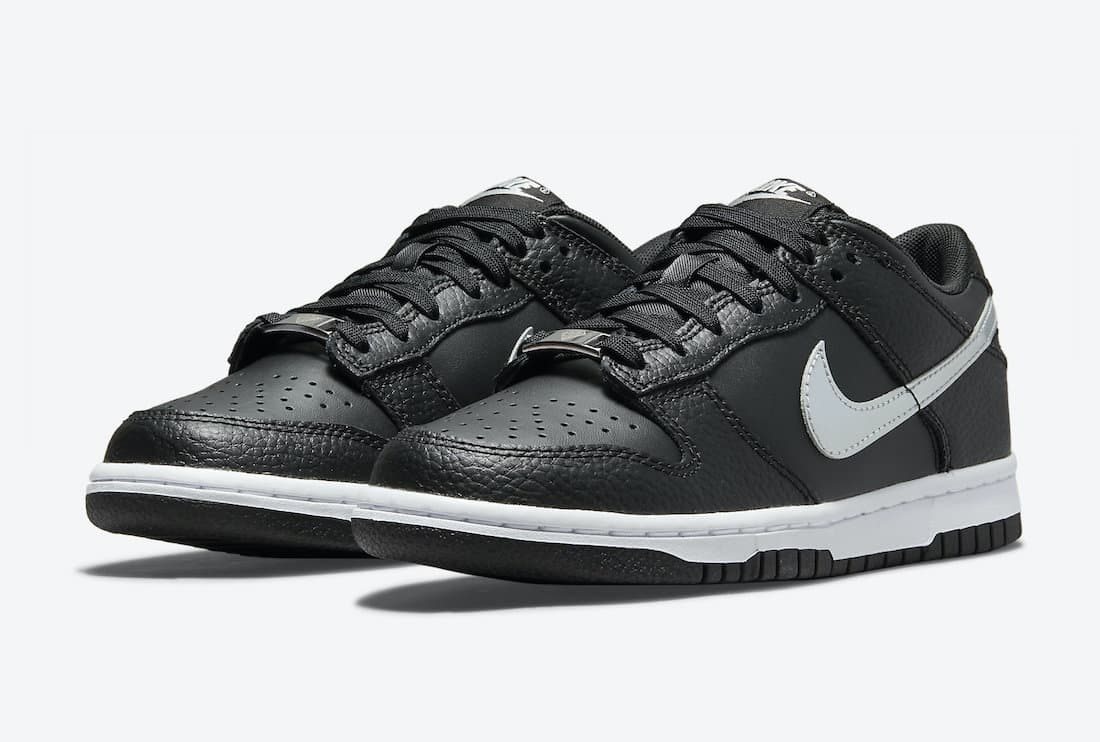 Nike Dunk Low GS “Black/Silver”