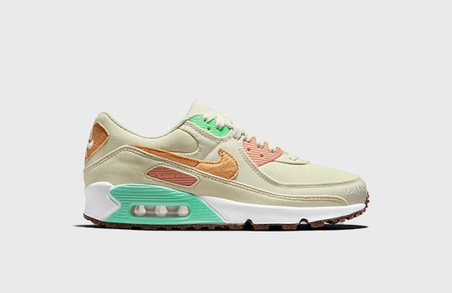 Nike Air Max 90 "Happy Pineapple"