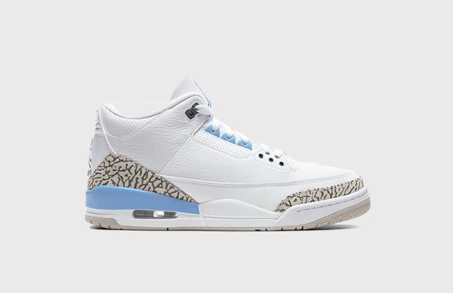 Air Jordan 3 Retro “UNC”