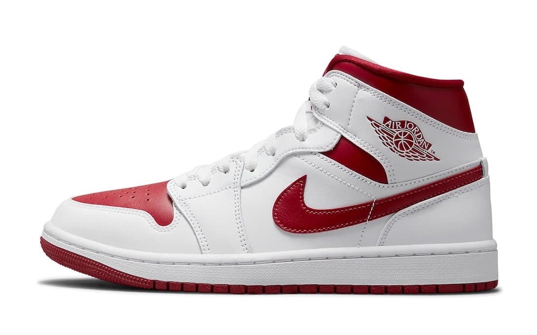 Air Jordan 1 Mid “Red Toe”