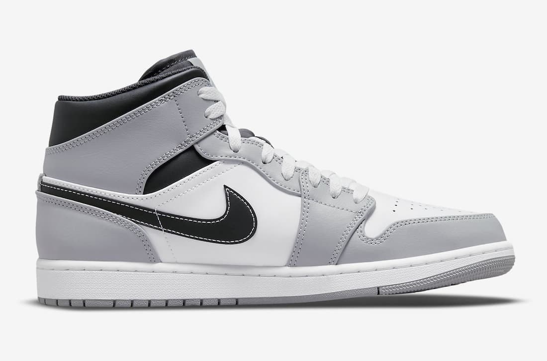 Air Jordan 1 Mid "Light Smoke Grey"