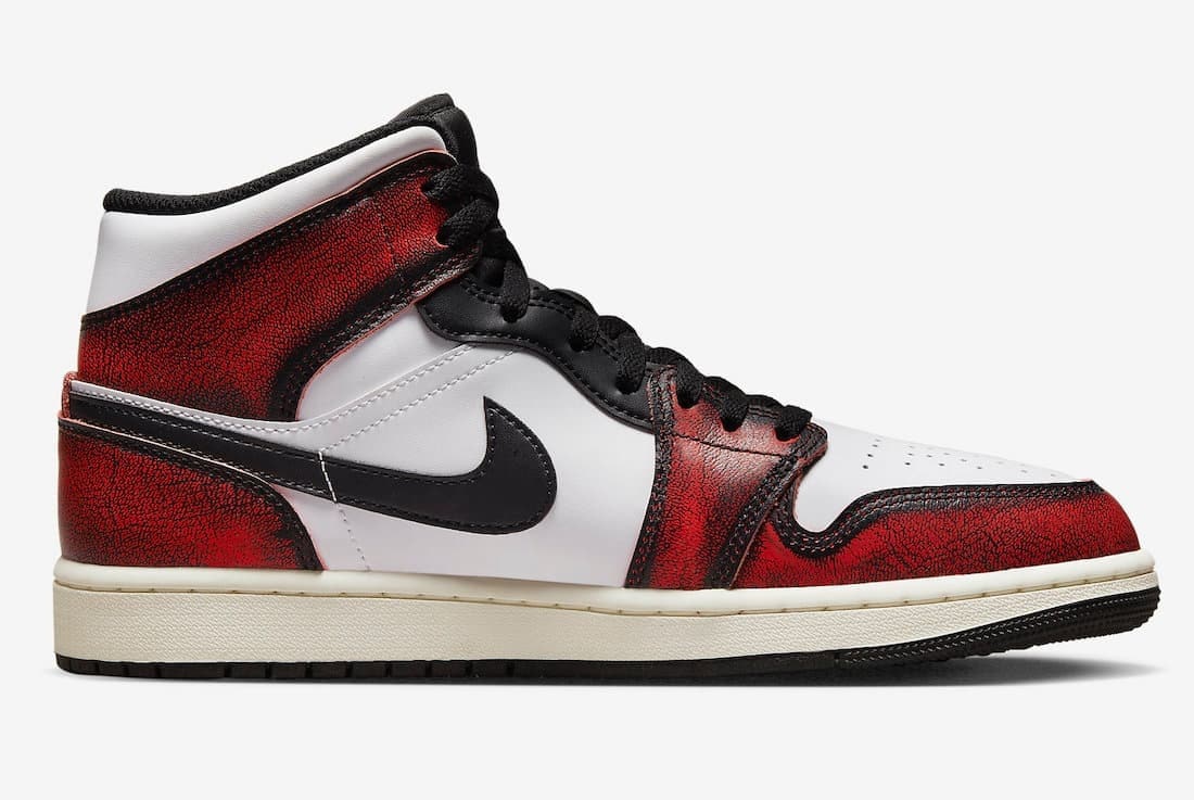 Air Jordan 1 Mid "Wear Away"