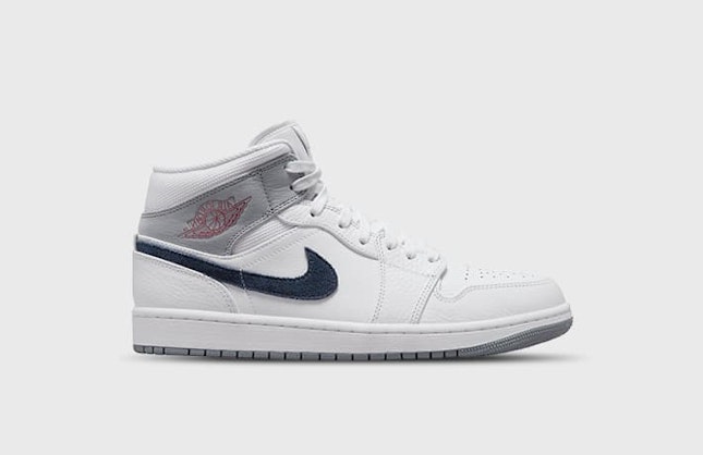 Air Jordan 1 Mid "Paris"