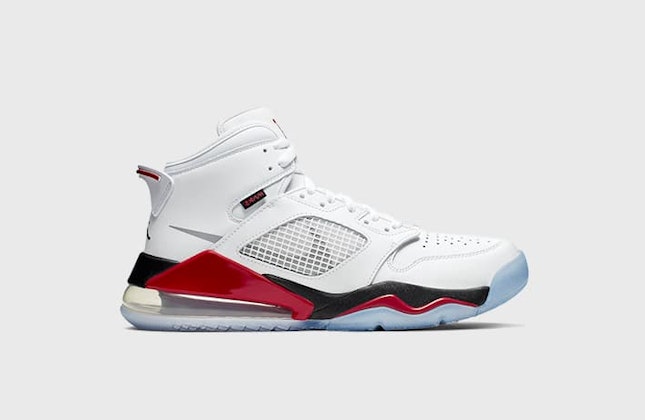 Air Jordan Mars 270 "Fire Red" Air Jordan Mars 270 "Fire Red"