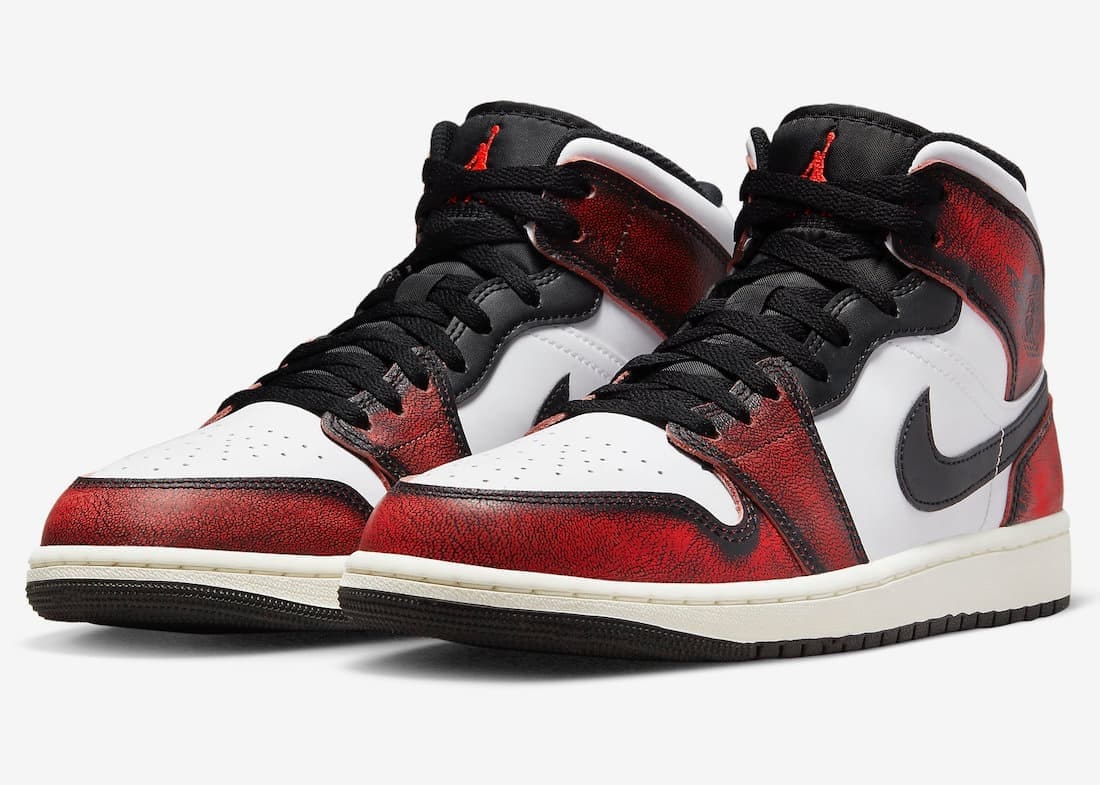 Air Jordan 1 Mid "Wear Away"