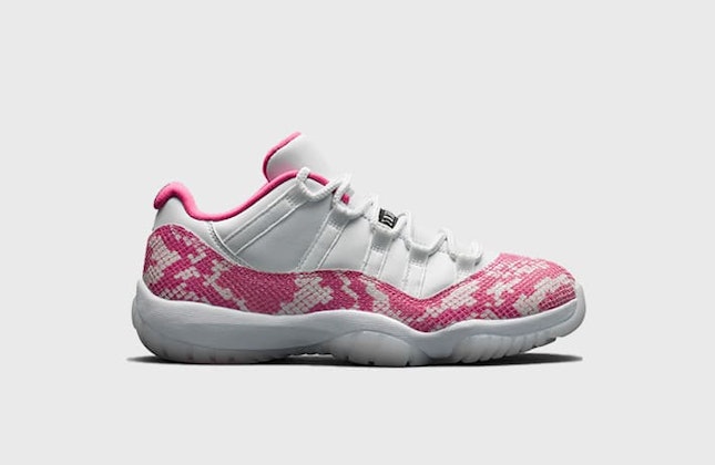 Air Jordan 11 Retro Low Wmns "Pink Snakeskin"