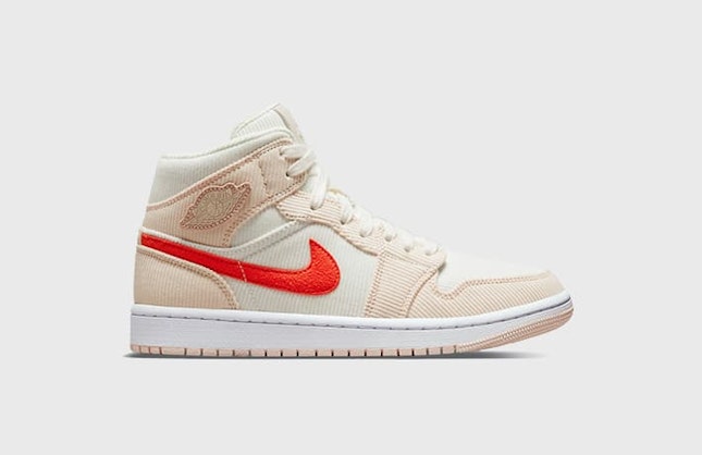Air Jordan 1 Mid “Corduroy”