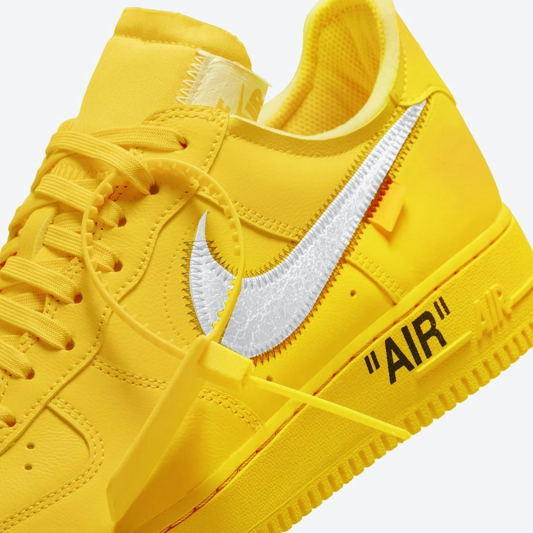 Nike x Off-White Air Force 1 “University Gold”