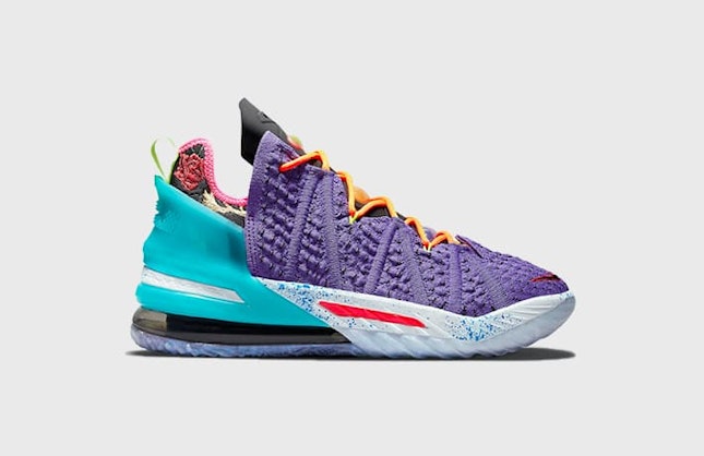 Nike LeBron 18 “Psychic Purple”