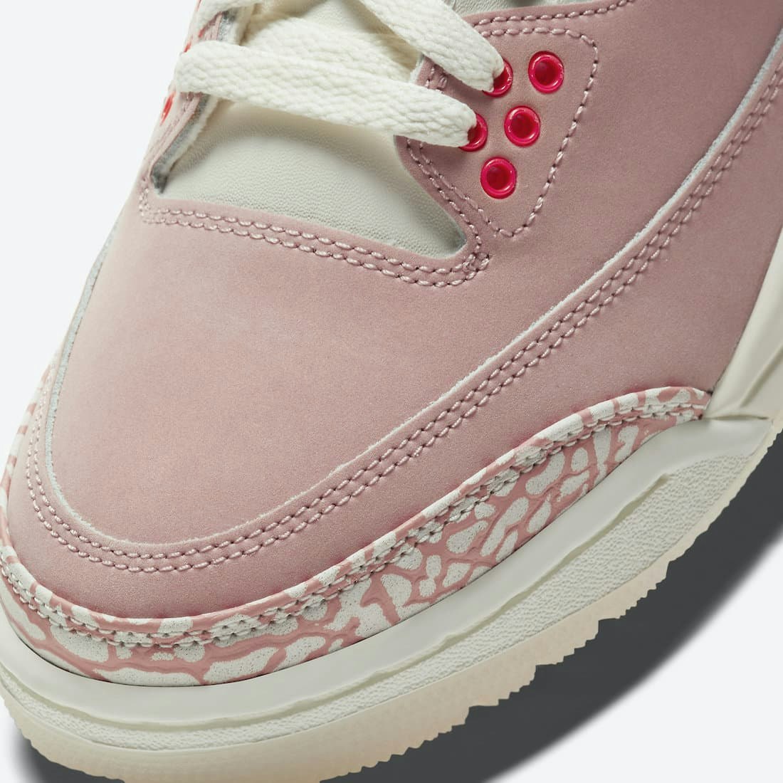 Air Jordan 3 Retro Wmns "Rust Pink"