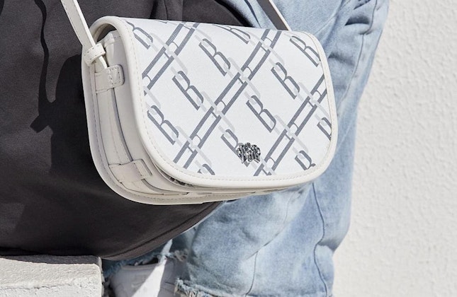 A3B - Bag Drop A3B - Bag Drop