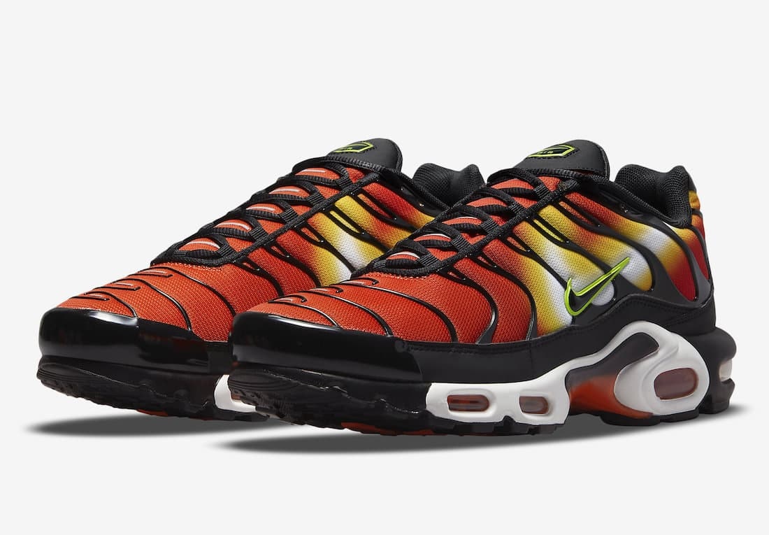 Nike Air Max Plus “Sunset Gradient”